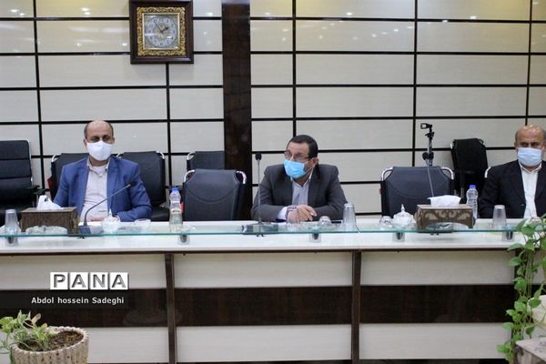 جلسه شورای عمومی معاونت پرورشی و فرهنگی اداره‌کل آموزش و پرورش استان بوشهر