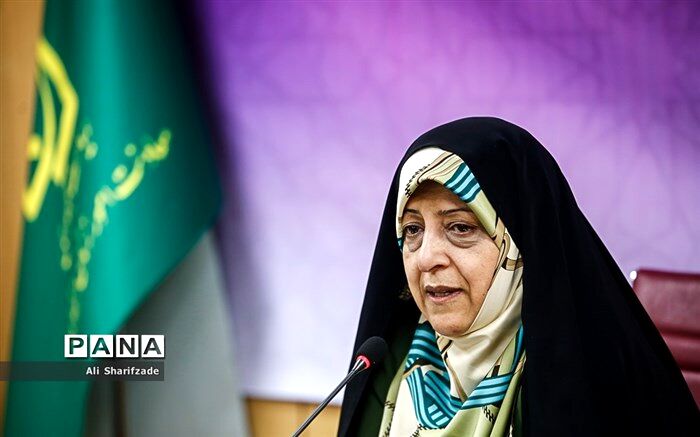 ابتکار: هیچ کدام از رفتارهای مجلس انقلابی، ربطی به انقلاب ندارد