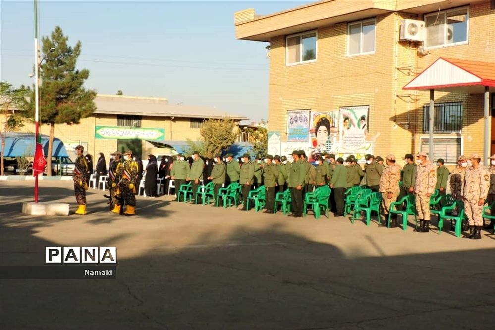 صبحگاه مشترک به مناسبت هفته بسیج دانش آموزی