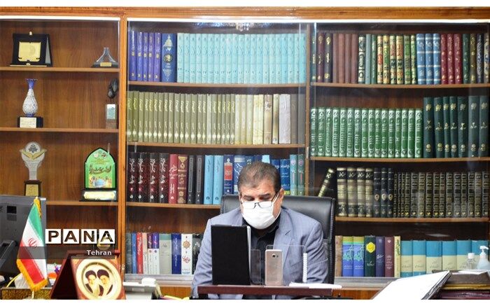 فولادوند: برنامه ریزی کنیم تا دانش آموزان از آموزش مجازی خسته نشوند