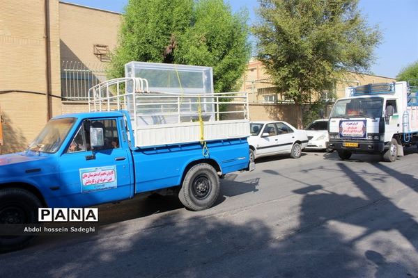 کاروان تجهیزات هنرستان های فنی و حرفه ای و کار دانش  استان بوشهر