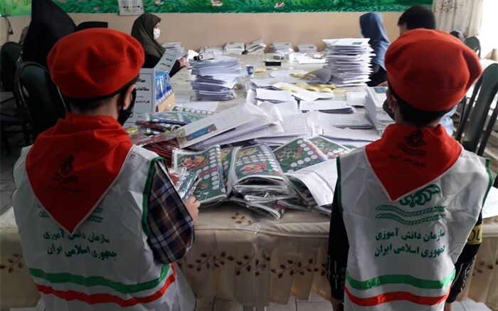 ابتکار یک مدیر برای جشن روز دانش آموز