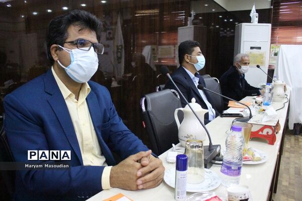 رونمایی از برنامه راهبردی و عملیاتی سازمان دانش آموزی استان بوشهر