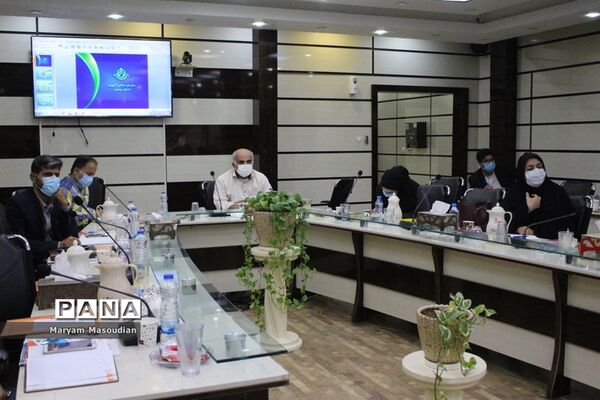 رونمایی از برنامه راهبردی و عملیاتی سازمان دانش آموزی استان بوشهر