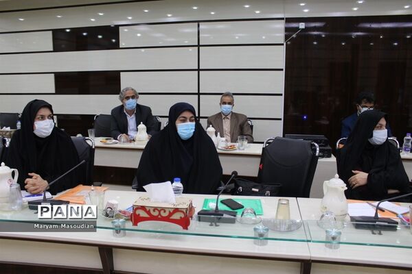 نشست مسئولان سازمان دانش آموزی شهرستانها و مناطق استان بوشهر