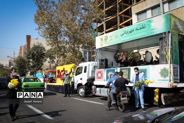 کاروان گل و موسیقی به مناسبت فرا رسیدن میلاد پیامبر اکرم