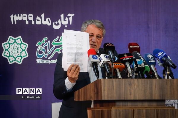 آیین بهره برداری از ۱۰۰ دستگاه اتوبوس و مینی بوس جدید در ناوگان حمل و‌نقل تهران