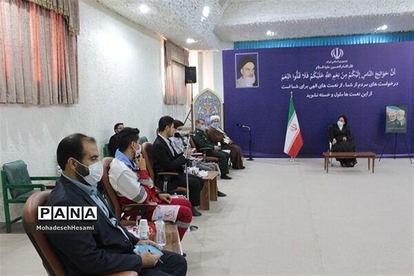 دیدار نمایندگان تشکل های دانش آموزی با نماینده ولی فقیه در استان خراسان جنوبی