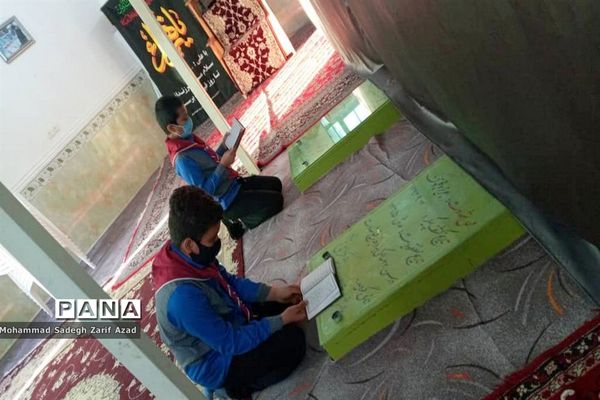 تجدید پیمان پیشتازان دبستان شهید منفرد کاکی با شهدای گمنام در مراسم امروز ۱۳ آبان با حضور مسئولین شهر