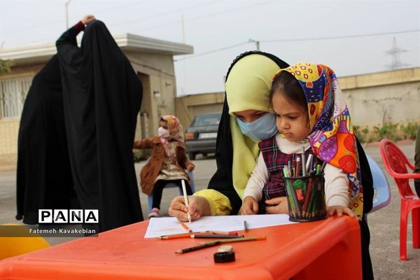 جشن ولادت رسول مهربانی ها در حوزه علمیه حضرت نرجس (س) ساری