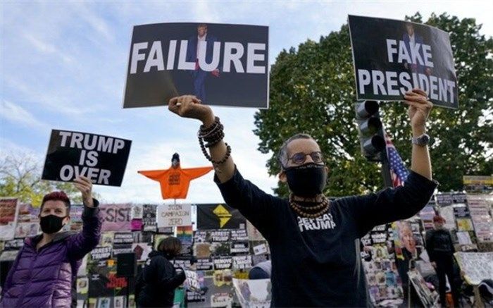 تظاهرات ضد ترامپ مقابل کاخ سفید