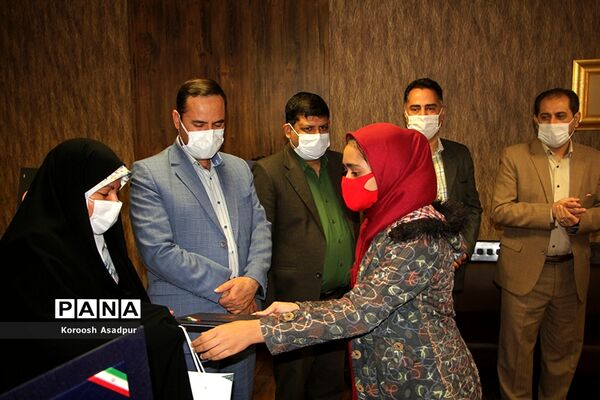آیین امضای تفاهم نامه بین سازمان فرهنگی شهرداری شیراز و اداره کل آموزش و پرورش فارس