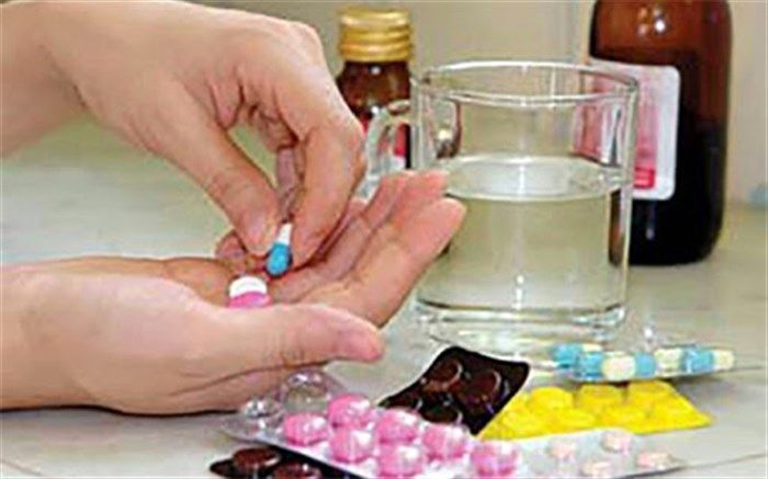 خود درمانی کرونا با نسخه‌های فامیلی!