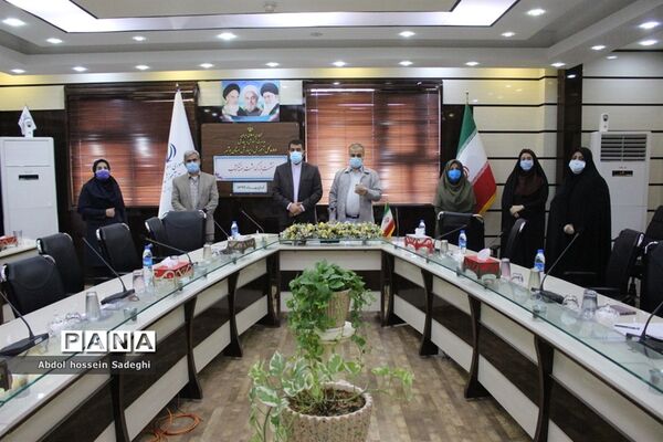 نشست بزرگداشت هفته کتاب در آموزش و پرورش استان بوشهر