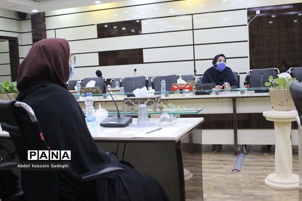 نشست بزرگداشت هفته کتاب در آموزش و پرورش استان بوشهر