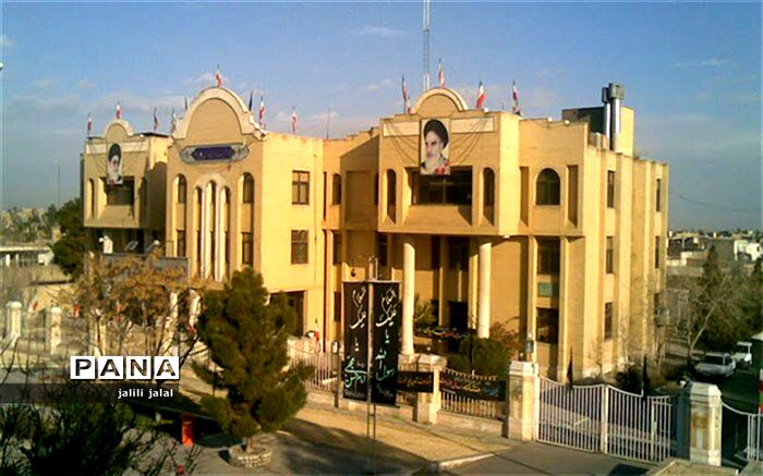 مدیریت و نظارت دوعامل مهم برای موفقیت یک سازمان است