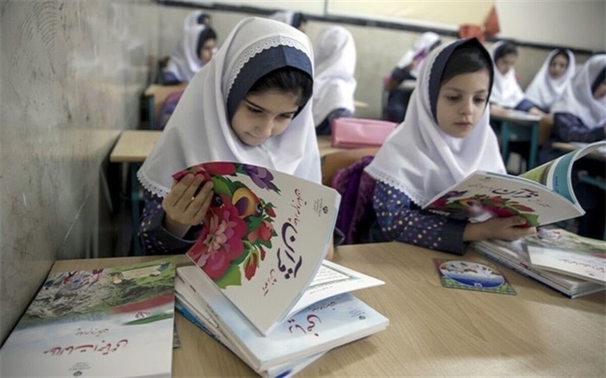 از همکاری‌های آموزش و پرورش با وزارت بهداشت تا فعال بودن سامانه فروش تک جلدی کتب درسی