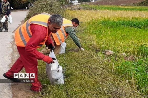 پاک سازی پارک جنگلی اوسا در میاندورود