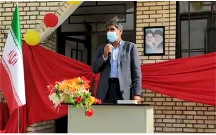 یک باب مدرسه روستایی خیرساز در منطقه فین افتتاح شد