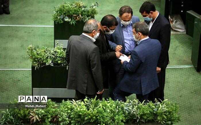 بررسی اصلاح قانون انتخابات ریاست‌جمهوری در صحن علنی مجلس