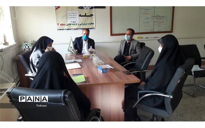 راه اندازی نمایشگاه مجازی پیشگیری از آسیب های اجتماعی منطقه ۳