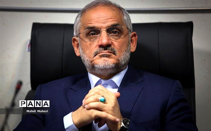 حاجی میرزایی: در صدد هستیم در لایحه جدید رتبه‌بندی موقعیت مناسب‌تری برای معلمان فراهم کنیم