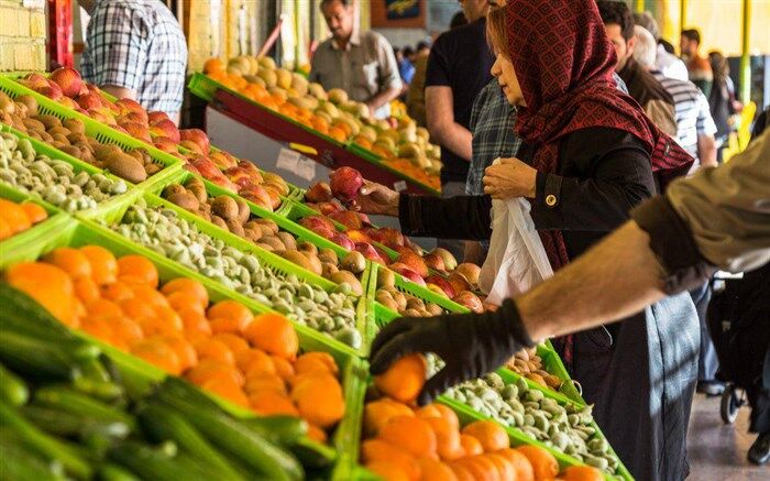 کشاورزان کمترین سود را از قیمت محصولات کشاورزی دریافت می‌کنند