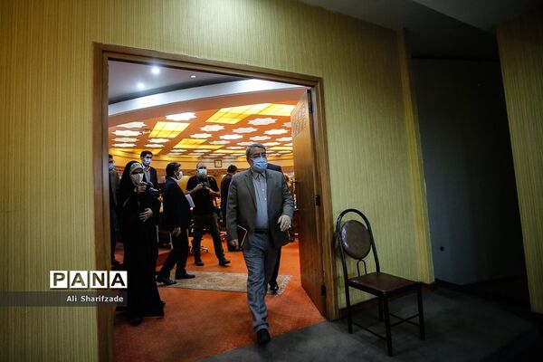 نشست مشترک ستاد ملی مبارزه با کرونا
