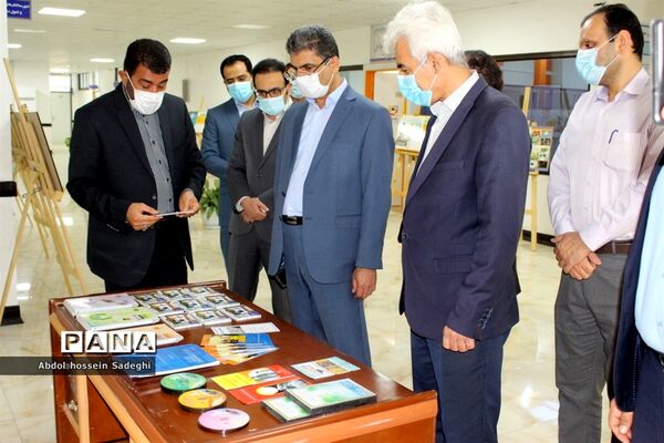 نمایشگاه پیشگیری از اعتیاد و آسیب های اجتماعی و دوره توانمند‌سازی ویژه فرهنگیان