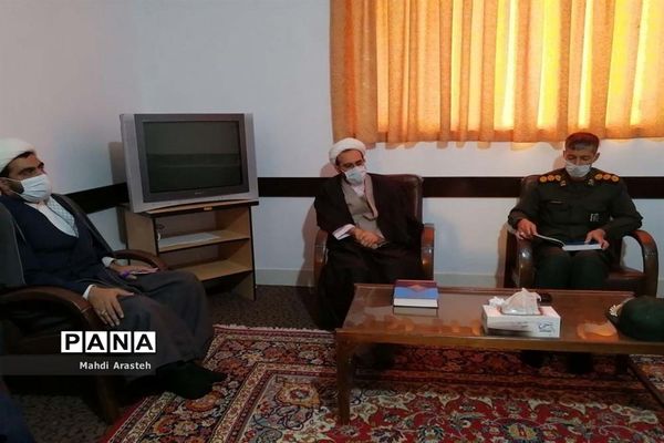 دیدار جمعی از کارکنان و بسیجیان ناحیه مقاومت بسیج سپاه مام جمعه شهرستان خوسف استان  خراسان جنوبی