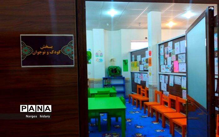 سهم هر دانش‌آموز مازندرانی از کتابخانه‌ مدارس ۳ جلد بیشتر از سرانه کشور است