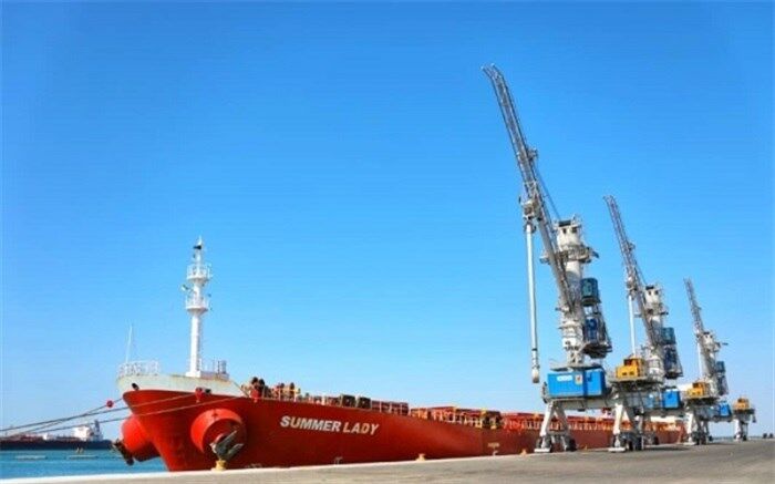کشتی ۶۸ هزار تنی کالای اساسی در بندرچابهار پهلو گرفت