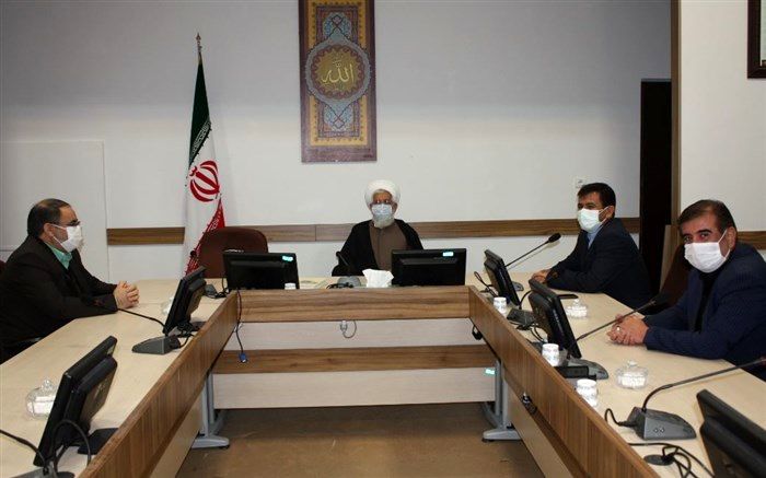 مدیر کل آموزش و پرورش استان زنجان با امام جمعه و نماینده ولی فقیه استان دیدار کرد