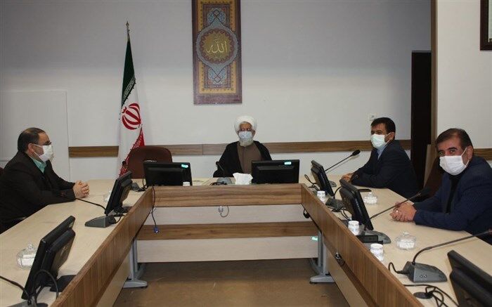 مدیر کل آموزش و پرورش استان زنجان با امام جمعه و نماینده ولی فقیه استان دیدار کرد