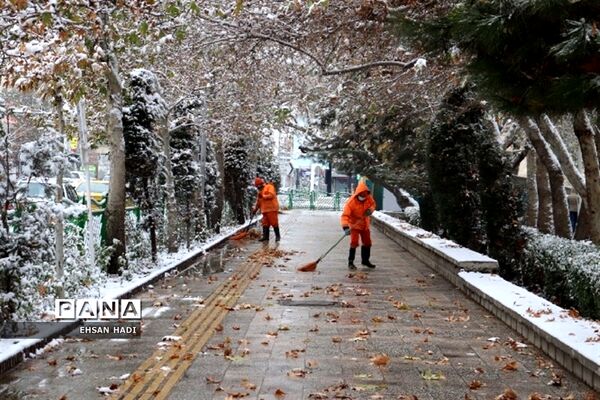 بارش برف پاییزی در مشهد