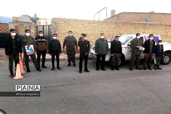 برپایی ایستگاه سلامت توسط بسیجیان پایگاه مقاومت صاحب الزمان (عج) شهرستان نی ریز
