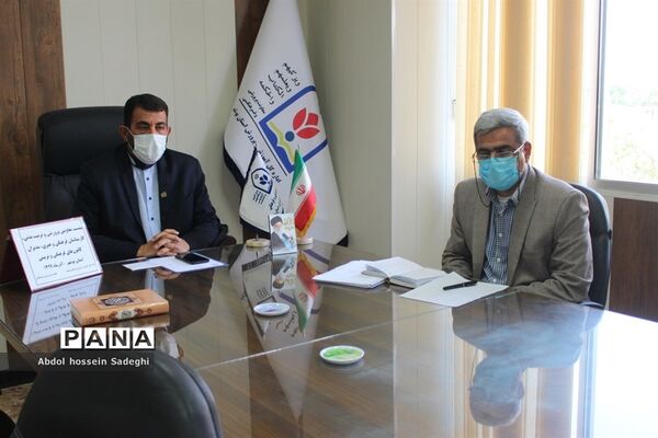 نشست معاونان پرورشی و تربیت بدنی، کارشناسان فرهنگی و هنری و مدیران کانون های فرهنگی و تربیتی استان بوشهر
