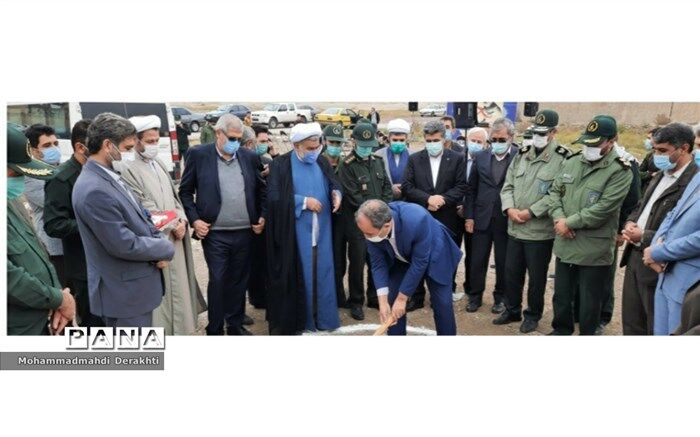 آیین کلنگ‌زنی سومین مدرسه خیرّساز در نسیم شهر