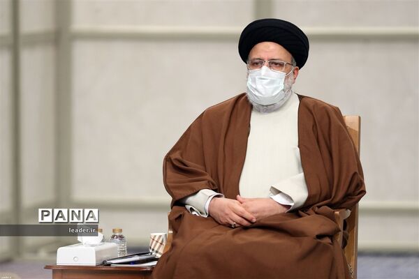 دیدار اعضای شورای‌عالی هماهنگی اقتصادی با رهبر معظم انقلاب اسلامی