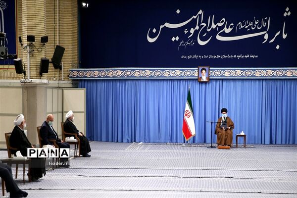 دیدار اعضای شورای‌عالی هماهنگی اقتصادی با رهبر معظم انقلاب اسلامی