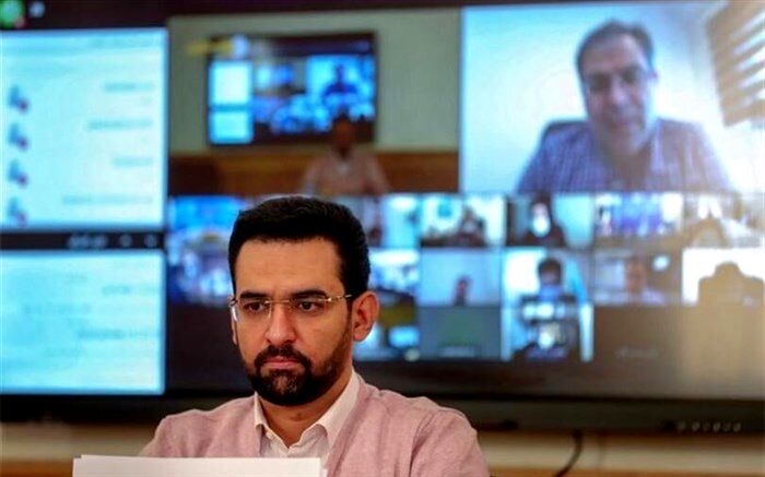وزیر ارتباطات وضعیت ارتباطی استان فارس را تشریح کرد