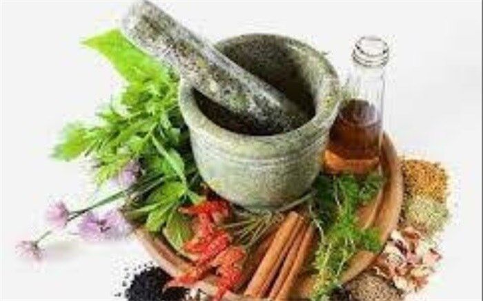 بررسی نتیجه پژوهش‌های بالینی فرآورده‌های سنتی برای کمک به مبتلایان به کرونا