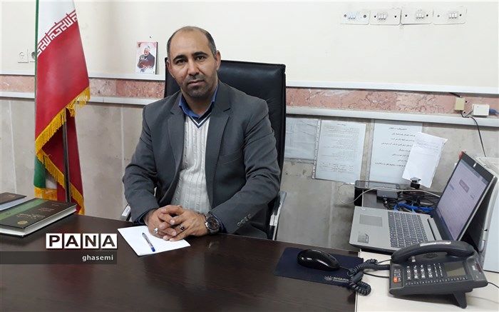 آموزش مهارت مواجهه با بلایای طبیعی  مانند زلزله  از وظایف مهم آموزش و پرورش است