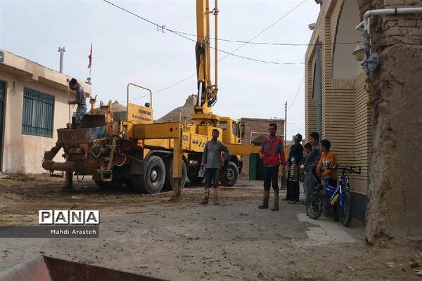 بام اندود کردن مسجد دریک اقدام جهادی