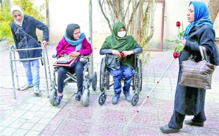 معلولان در انزوای کرونا