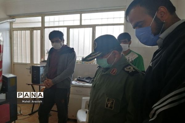 بازدید فرمانده سپاه انصارالرضا (ع) خراسان جنوبی از پروژه برق رسانی به روستای کوشه سفلی