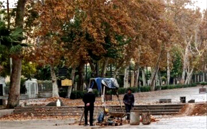 کارگران هنوز مشغول حفر چاهند!