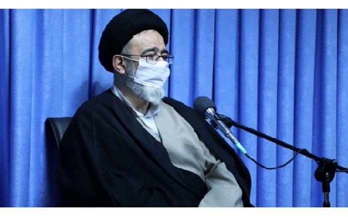 شاعران به ابعاد سیاسی حرکت فاطمه زهرا (س) بیشتر توجه کنند