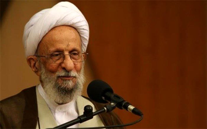 وضعیت سلامت آیت‌الله مصباح یزدی هنوز مطلوب نیست