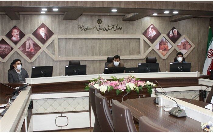 طرح های آموزش و پرورش بدون همراهی نخبگان، نهادها و سایر ارگان‌ها قابل اجرا نیستند
